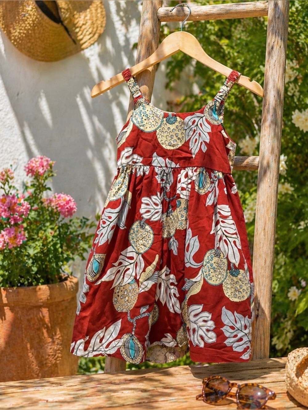 Avanti Red Tropical Fruit Print Spaghetti Strap Dress size 4